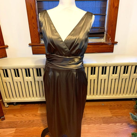 Beautiful Eliza J Olive Green Sleeveless Dress - Picture 1 of 5